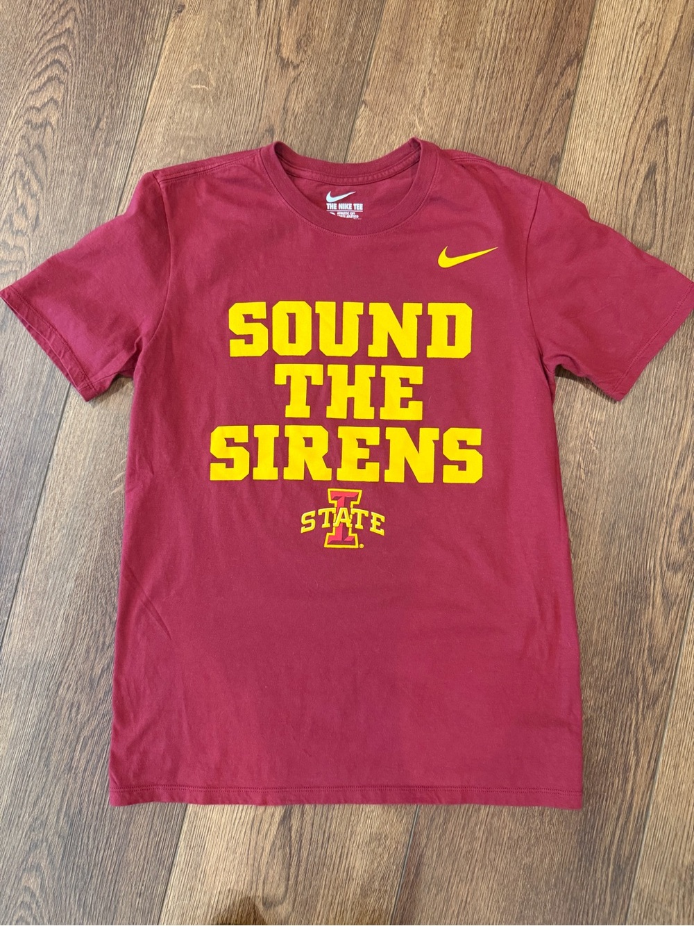 Nike Iowa State Cyclones “Sound The Sirens" T‑Shirt in Cardinal/Gold